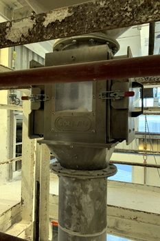 Płytowy separator magnetyczny ML-LUX – oczyszczanie proszku organicznego w chemii drobnocząsteczkowej