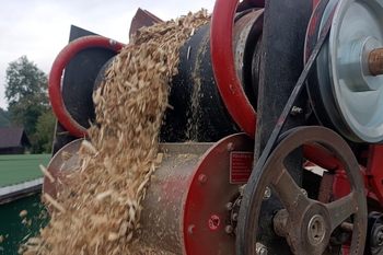 Bęben magnetyczny MB 204 F 600 - rozdrabnianie palet drewnianych