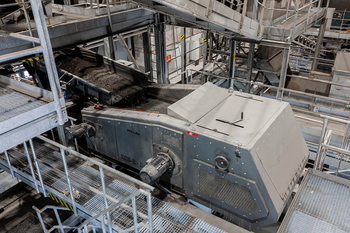 Separator wiroprądowy ECS – sortowanie metali nieżelaznych z żużla spalarniowego