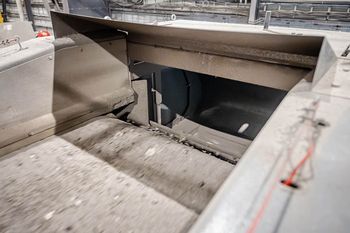 Separator wiroprądowy ECS – sortowanie metali nieżelaznych z żużla spalarniowego