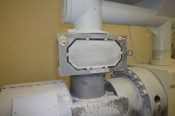 Szafkowy separator magnetyczny MSS-MC – wytłaczanie i rozdmuchiwanie tworzyw sztucznych