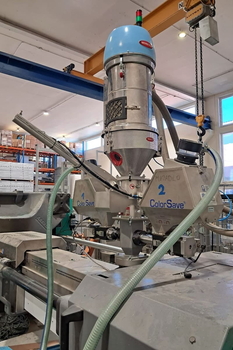 Automatyczny separator magnetyczny MSS-AC WORM - wtrysk tworzyw sztucznych