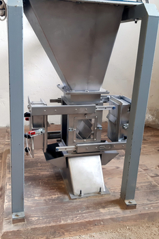 Płytowy separator magnetyczny ML-LUX – separacja metali z przypraw w przemyśle spożywczym