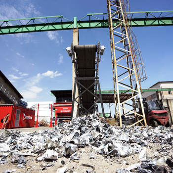 Separator magnetyczny nadtaśmowy DND-AC